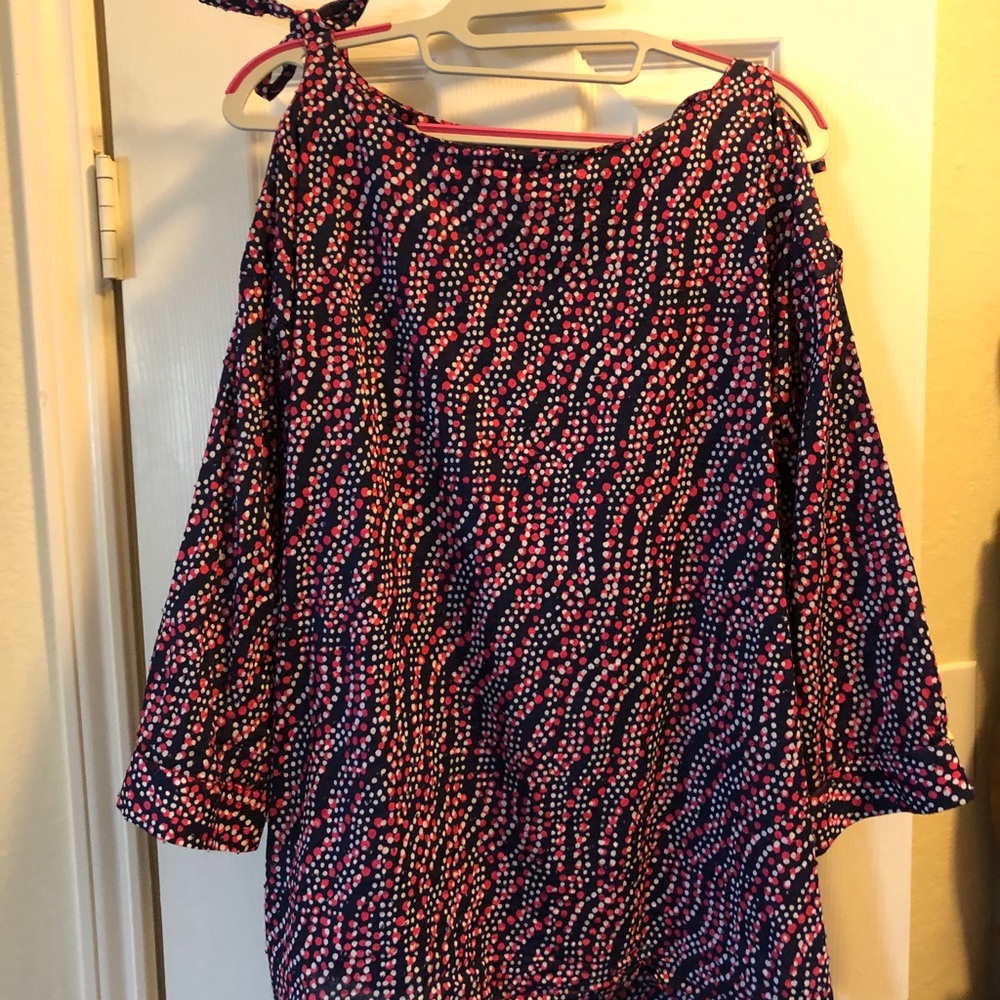Tommy Hilfiger Navy & pink tunic style shirt.